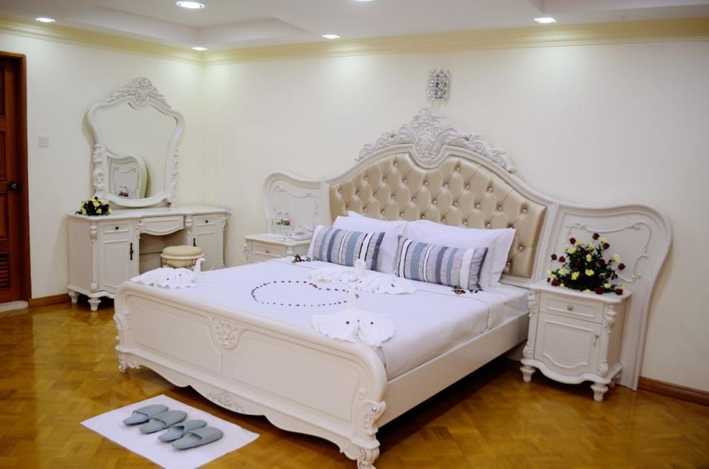 Myat Nan Yone Hotel Naypyidaw Номер фото