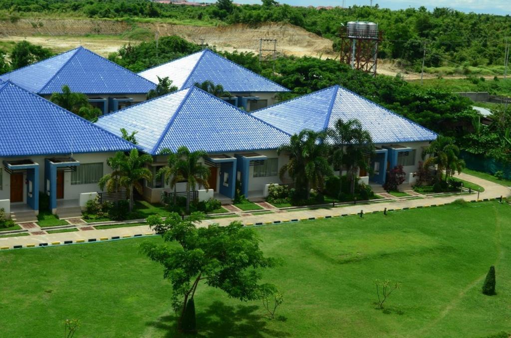Myat Nan Yone Hotel Naypyidaw Экстерьер фото