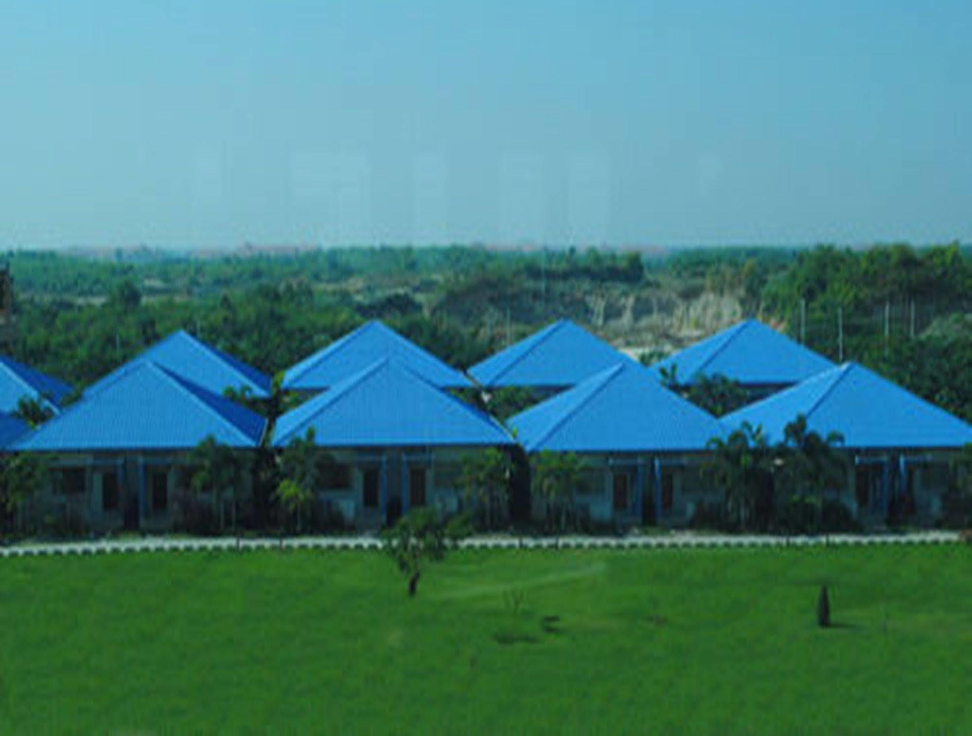 Myat Nan Yone Hotel Naypyidaw Экстерьер фото